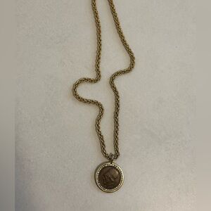 Les Bernard Vintage Gold Coin Medallion Rope Chain Necklace - Classic Gold